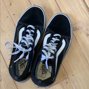 Black Vans Gently Used Women’s 9.5